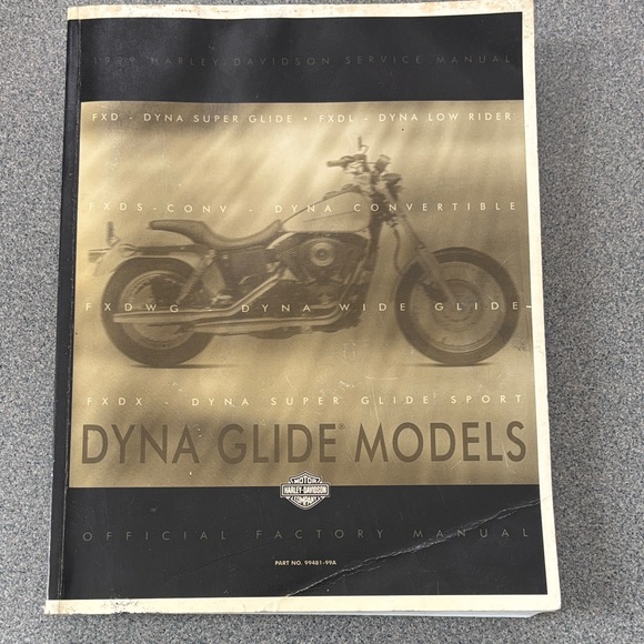 1999 Harley-Davidson Dyna Glide Models Manual - Black and Gold